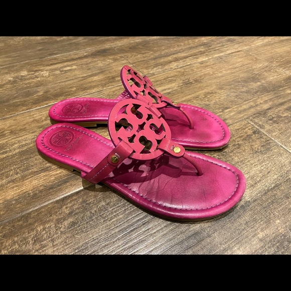 Tory Burch Shoes - Tory Burch Sandals Size 9M